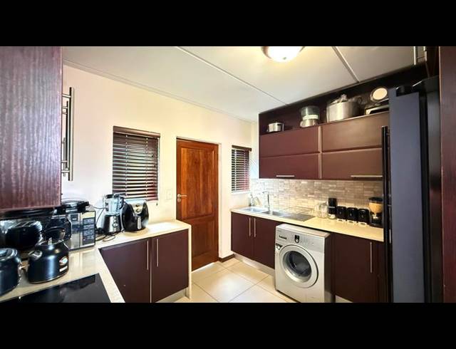 3 BEDROOM HOUSE FOR SALE IN BROOKLANDS LIFESTYLE ESTATE